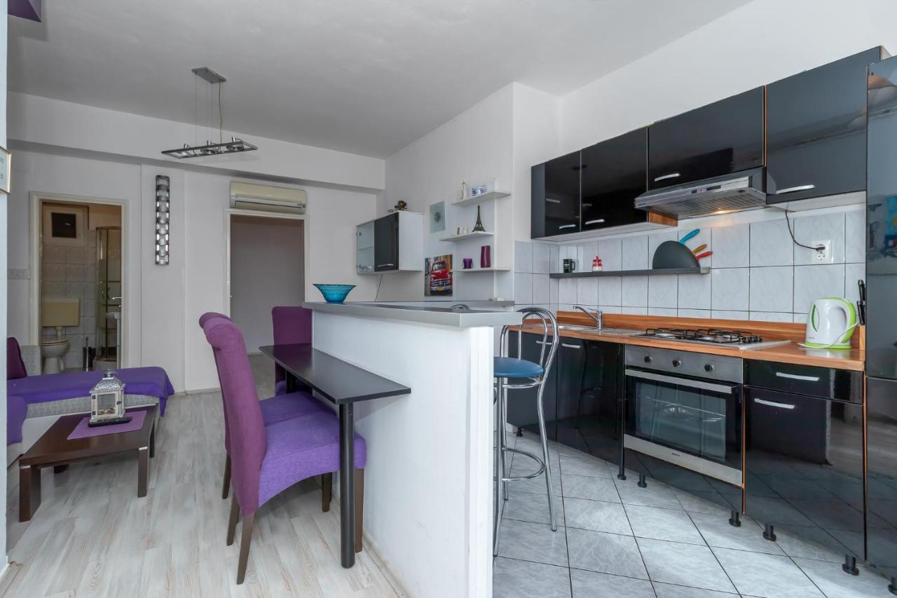 Apartments Skoljka Риека Экстерьер фото
